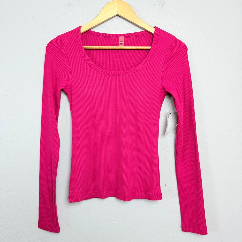 Mono B Hot Pink Ribbed Long Sleeve Scoop Neck Top Built-in Bra KT5927 Small NWT
